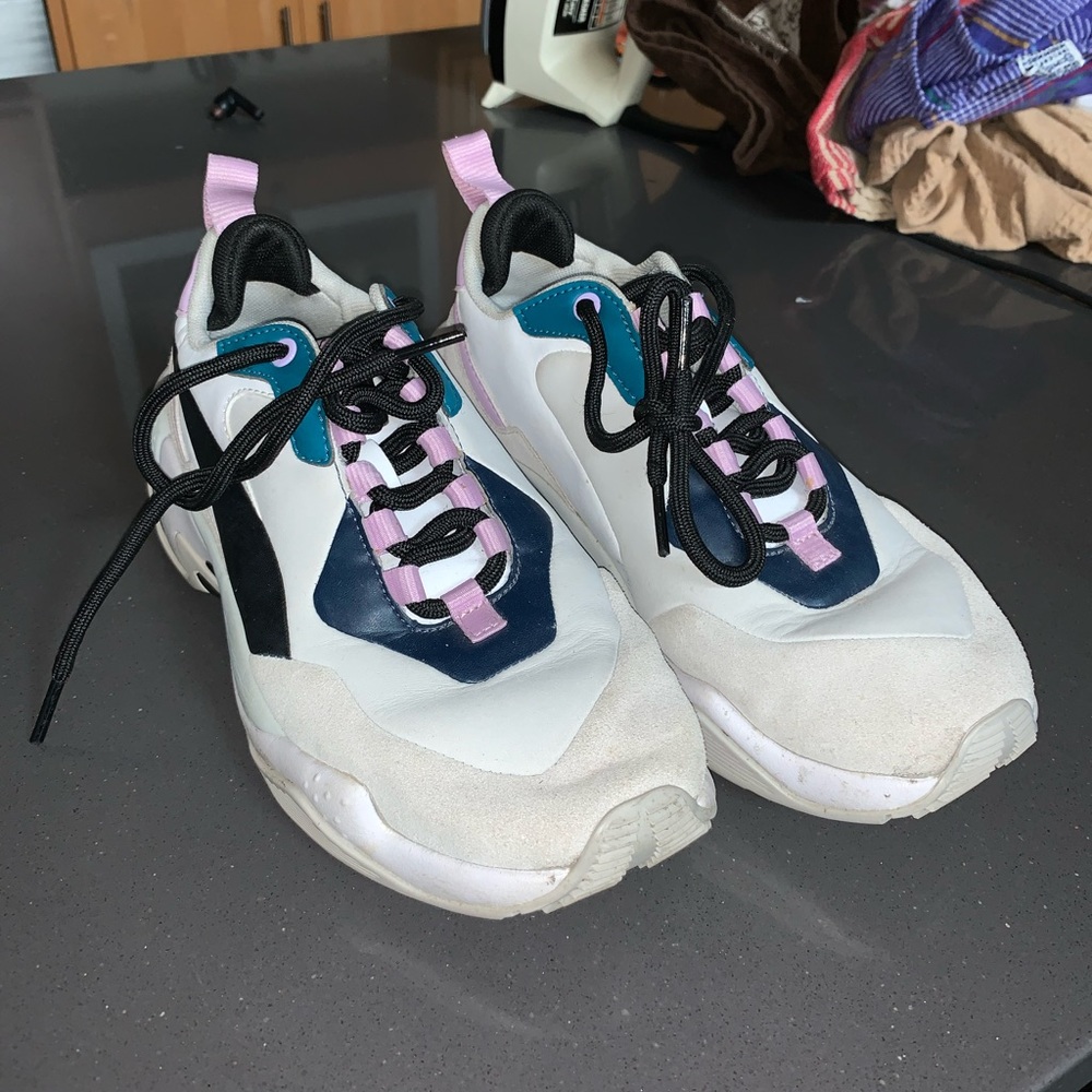 Puma THUNDER RIVE DROITE Sneakers Women's 7 Gray Purple & Black